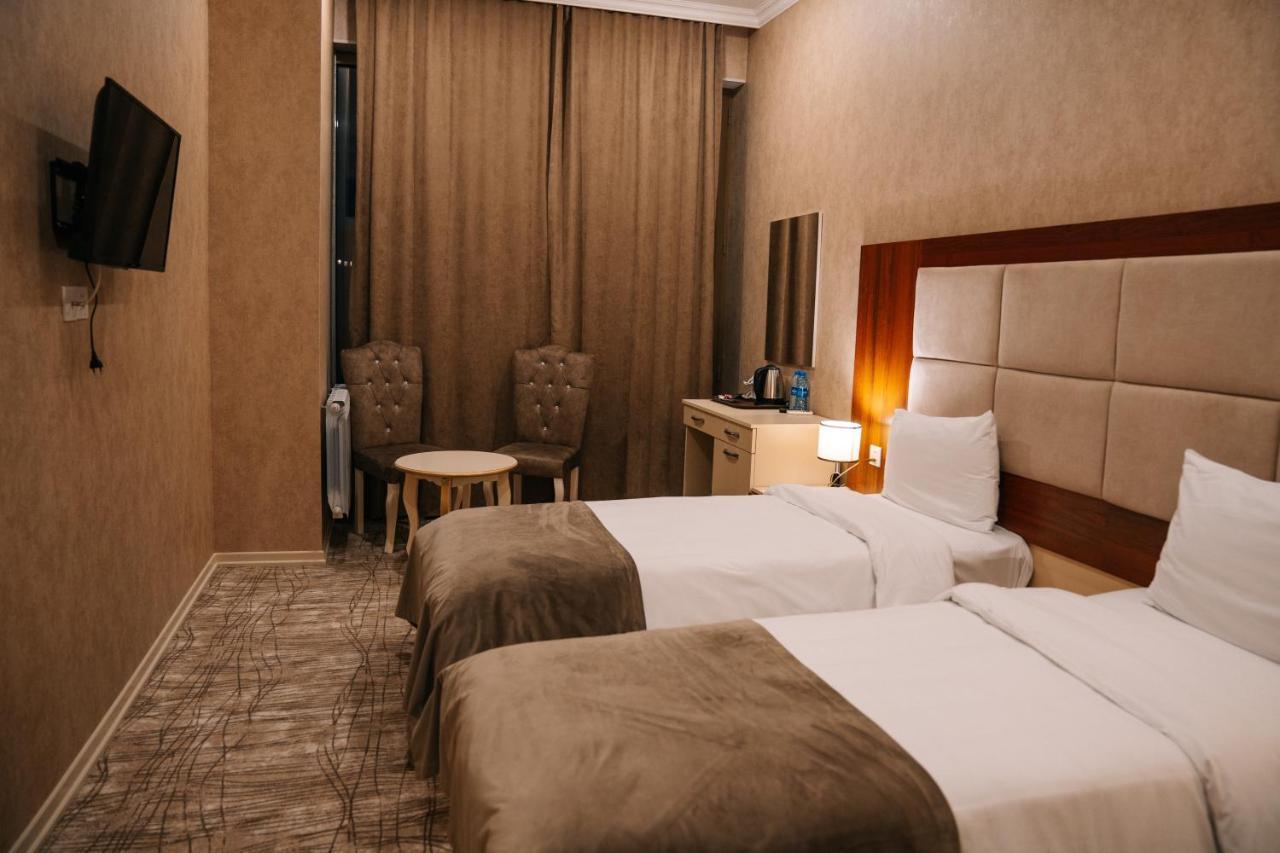 The Clocktower Hotel Baku Exteriér fotografie