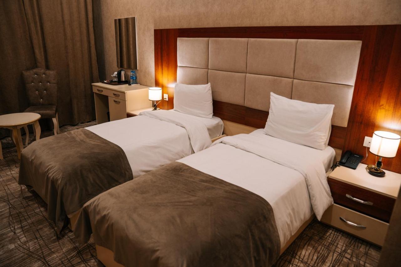 The Clocktower Hotel Baku Exteriér fotografie
