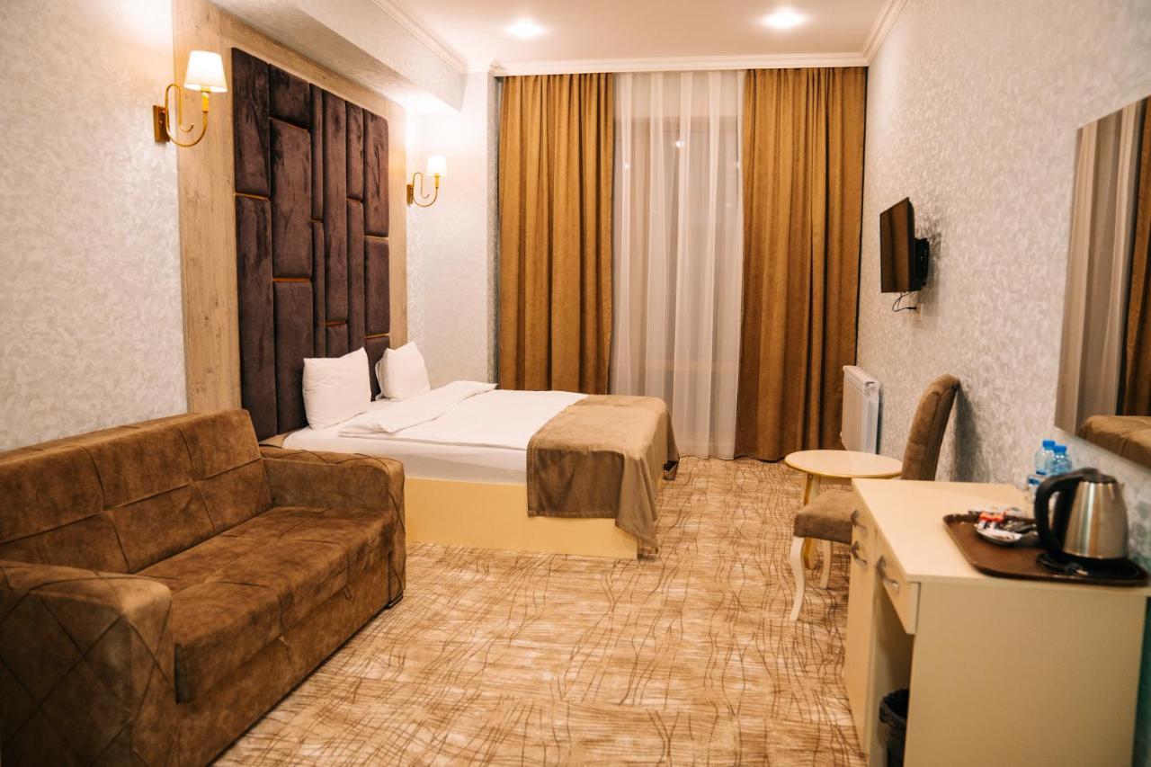 The Clocktower Hotel Baku Exteriér fotografie